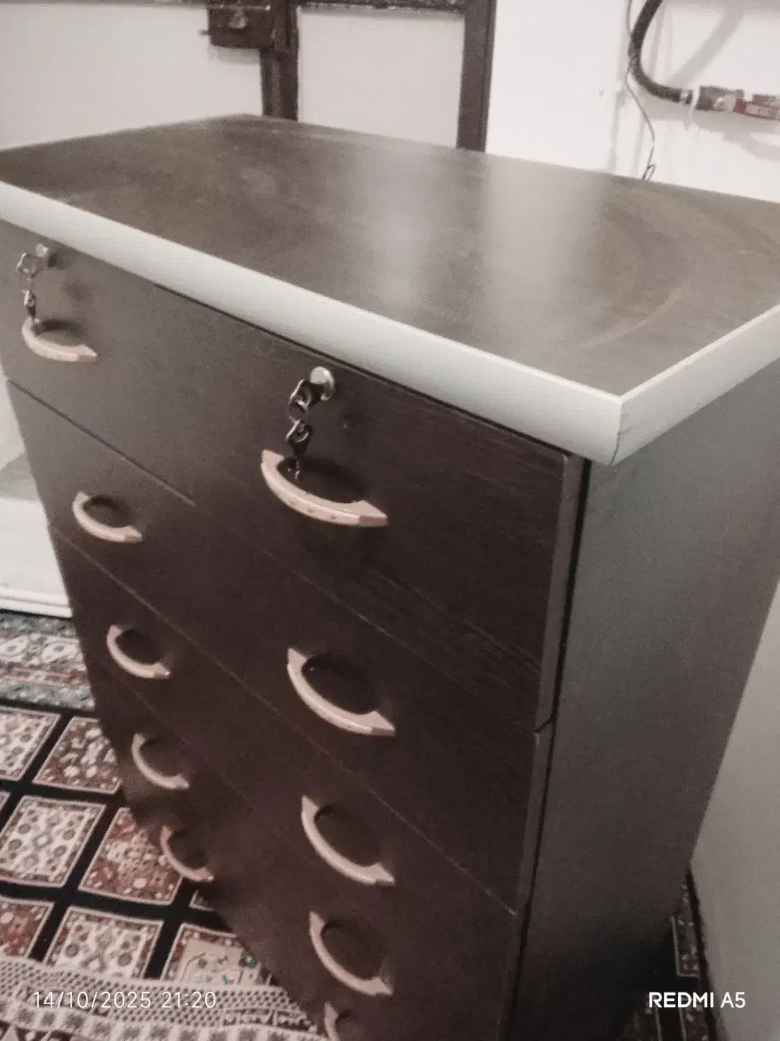 دراور سالم|جاکفشی، کمد، دراور|خلخال, |دیوار