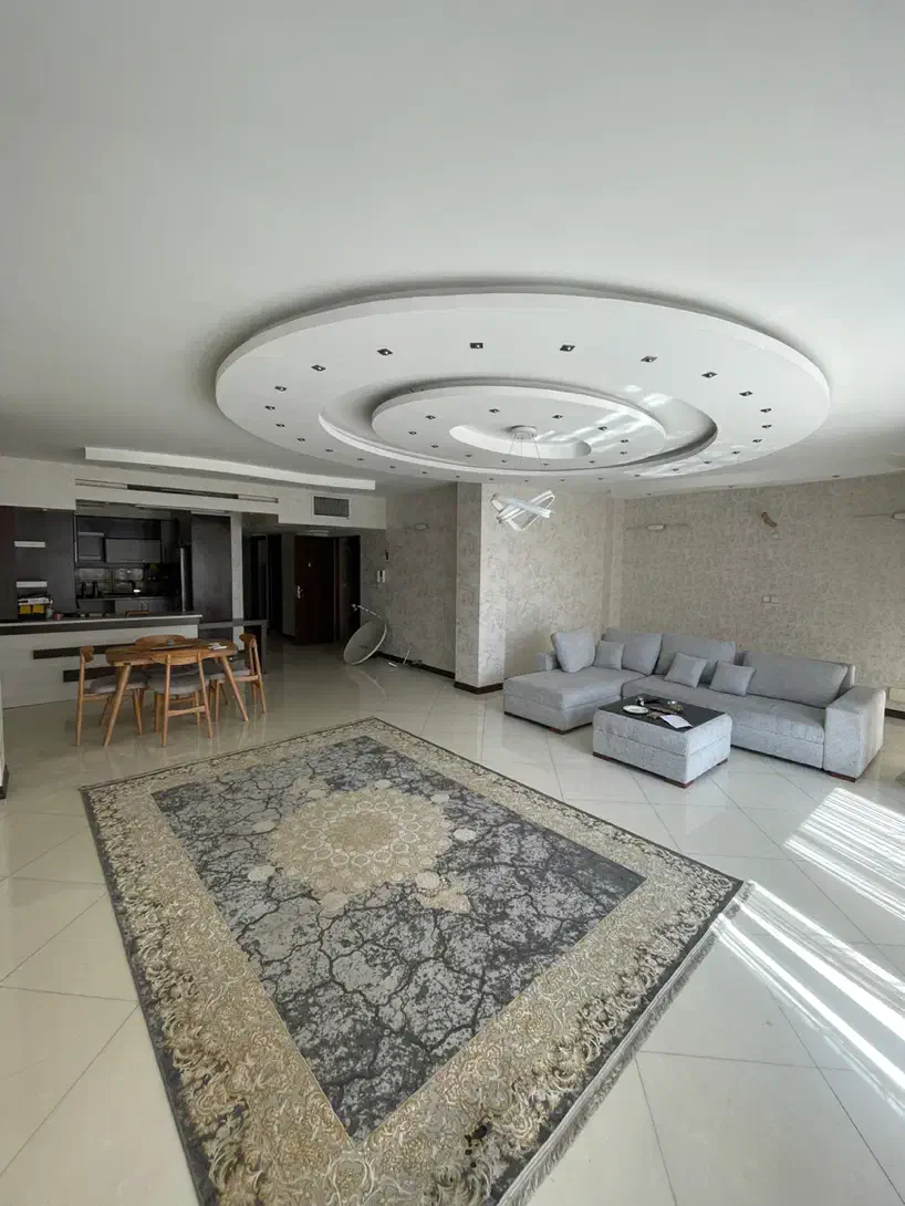 آپارتمان ۲طرف نور تک واحدی ۱۴۲ متر چهارراه باهنر|فروش آپارتمان|اصفهان, پوریای ولی|دیوار