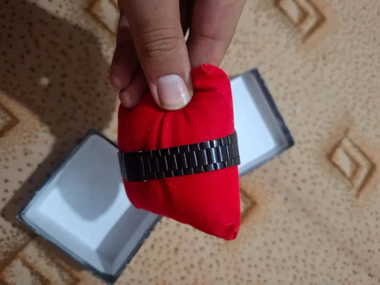 ساعت مچی|ساعت|آمل, |دیوار