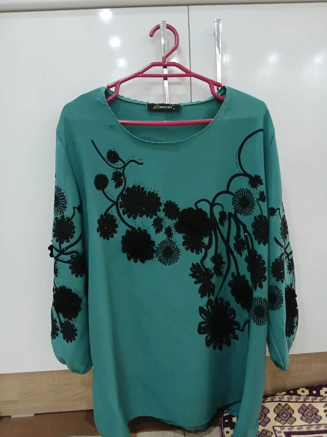 بلوز مجلسی گل برجسته نگین دار|لباس|اردبیل, |دیوار