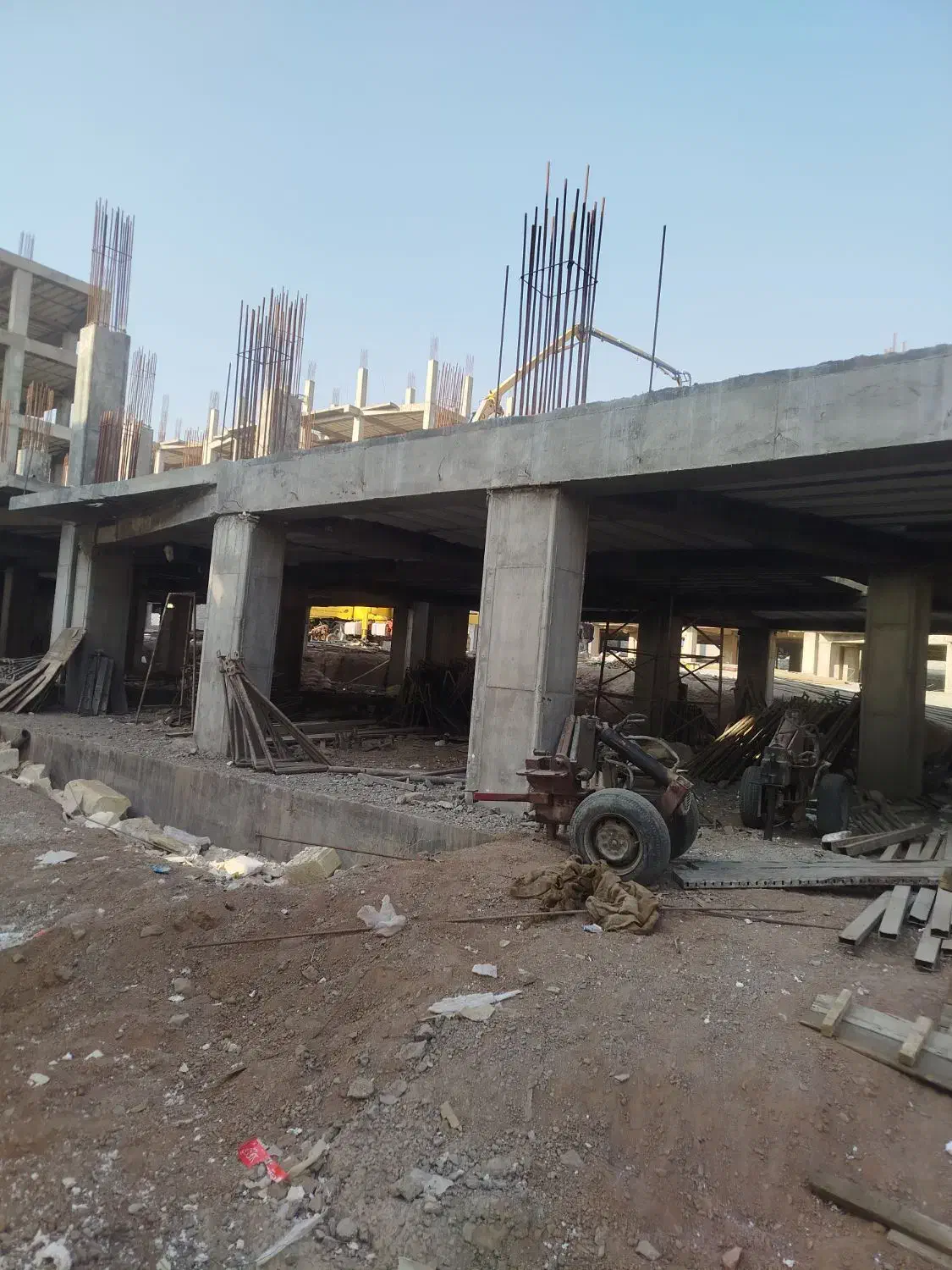 استخدام آماتوربند و قالب بند|استخدام معماری، عمران و ساختمانی|خاوران, |دیوار