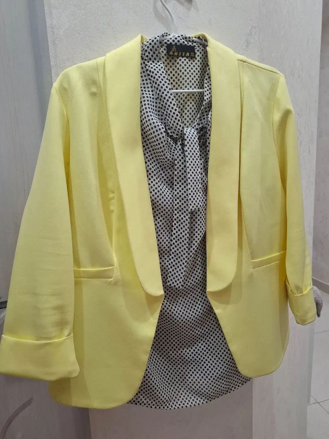 کت زنانه|لباس|رشت, خبرنگار|دیوار