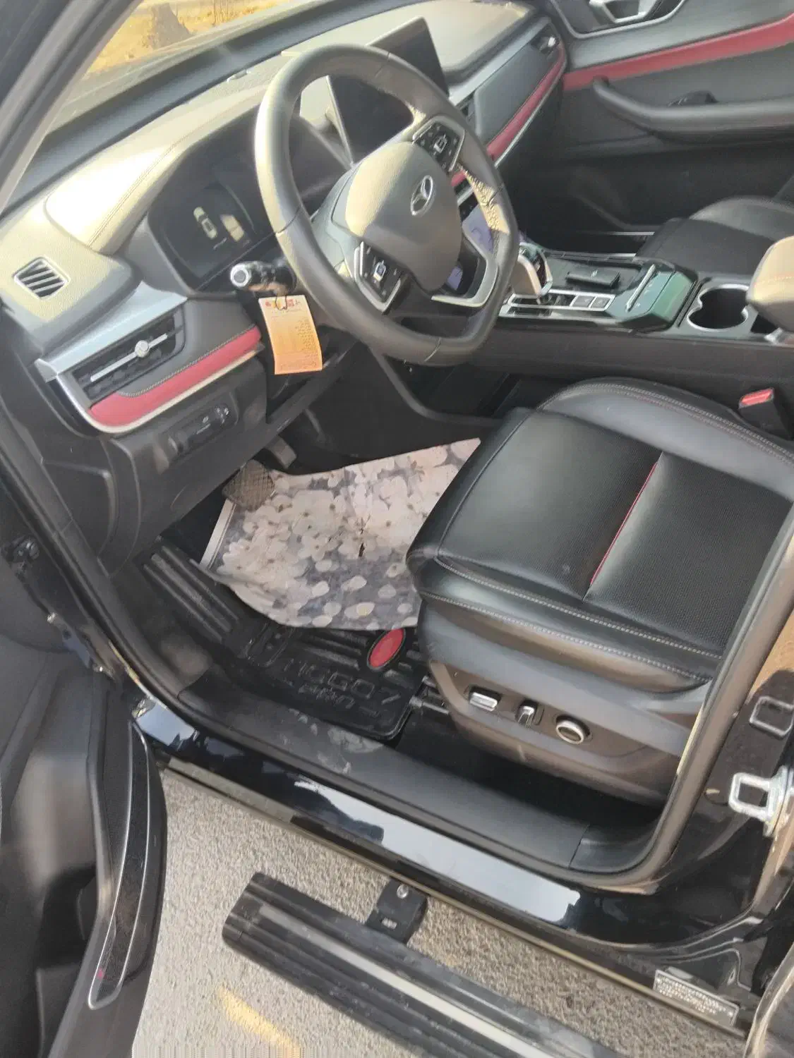 تیگو 7 پرو پریمیوم|خودرو سواری و وانت|مشهد, کارمندان دوم|دیوار