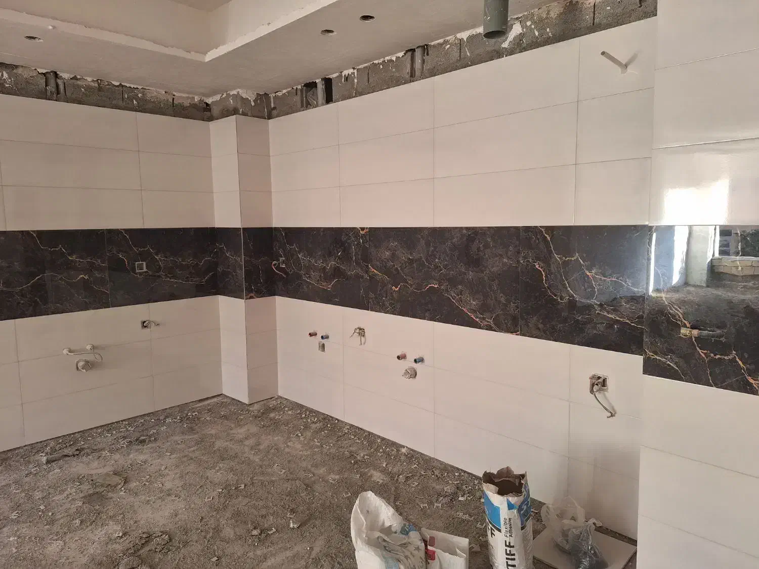 کاشی کاروسنگ کارساختمان|خدمات پیشه و مهارت|قشم, |دیوار