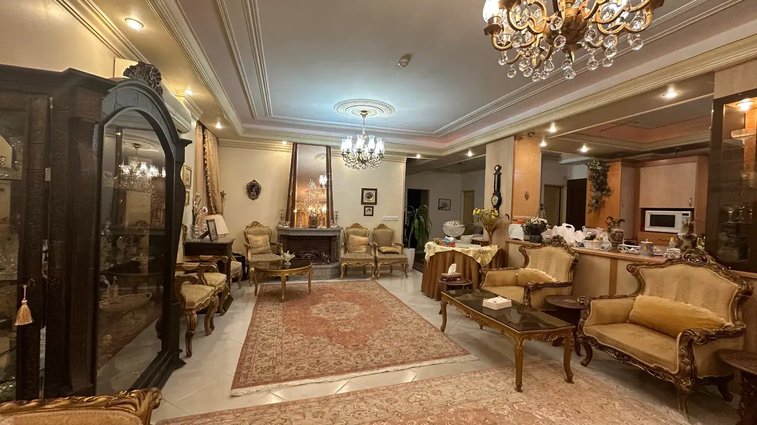 ۱۴۵متر۳خواب بزرگ/۲بالکن ویودار/طبقه۸برج کوی فراز