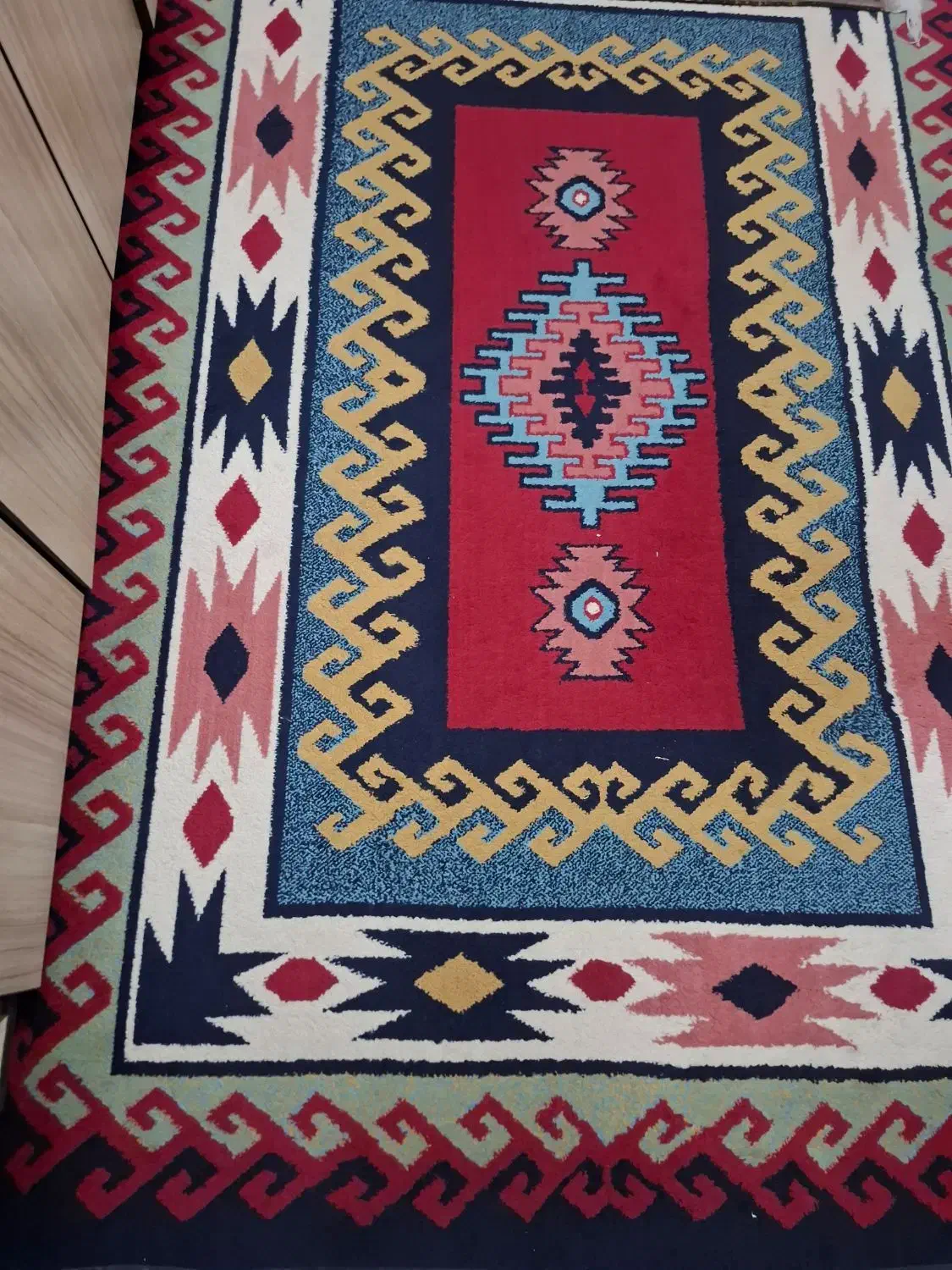 فرش آشپزخانه|گلیم، جاجیم، گبه|قدس, شهرقدس|دیوار