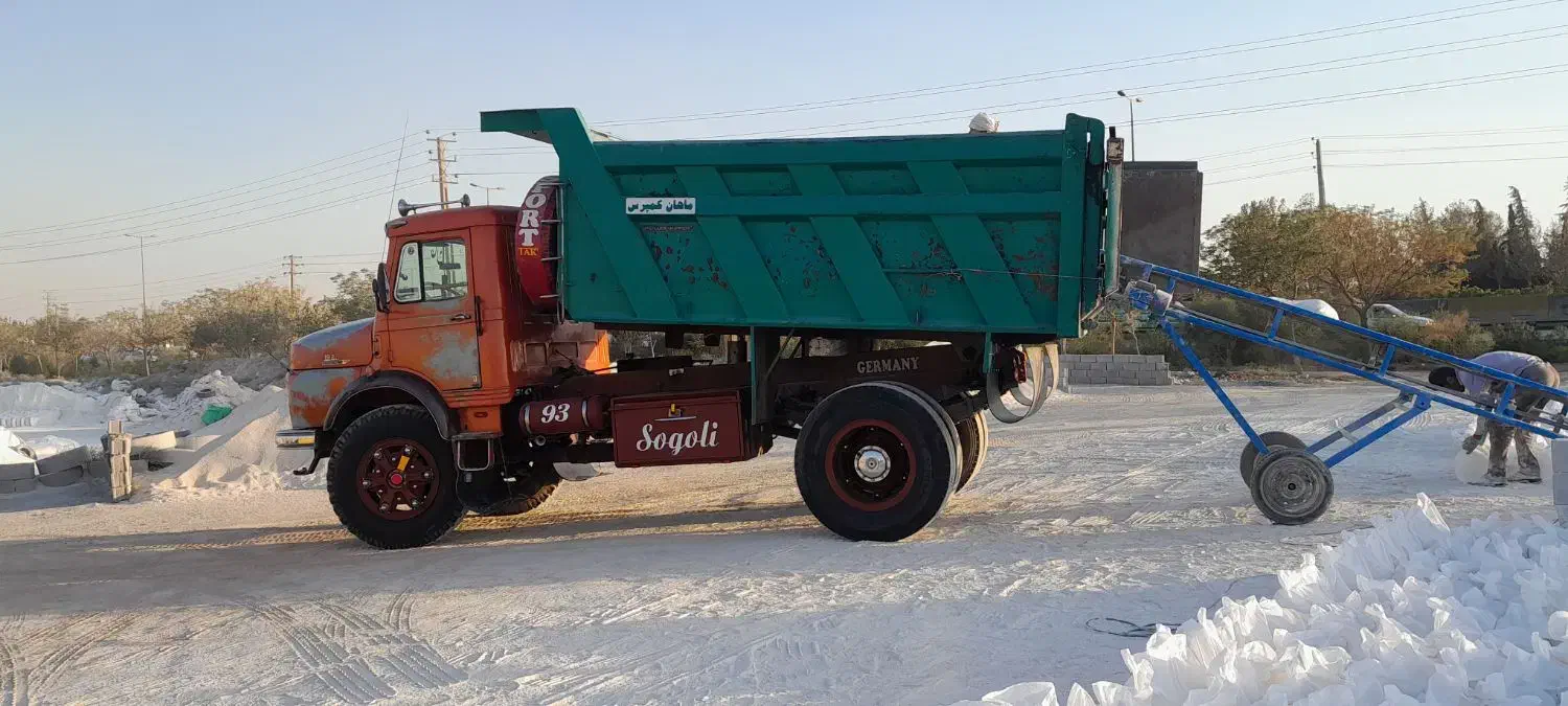 شن ماسه آجر پوکه خاک باغچه بدون واسطه مستقیم|مصالح و تجهیزات ساختمان|تهران, قلهک|دیوار