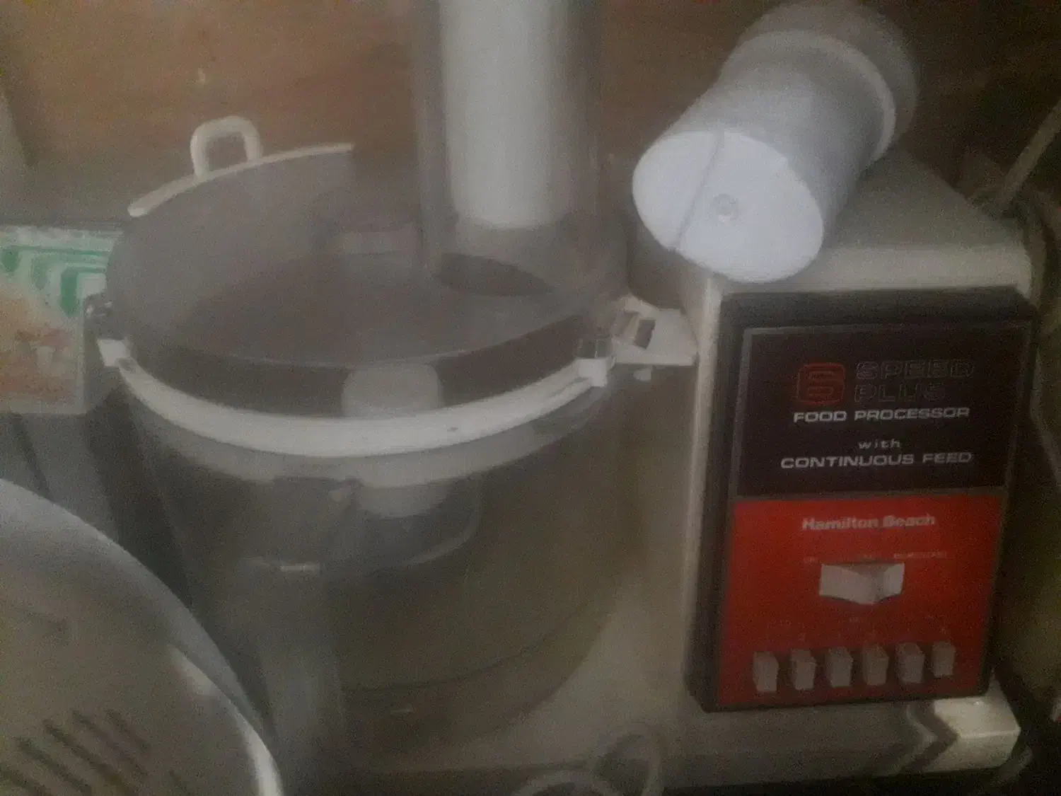 ابمیوه گیرومخلوط کن امریکایی قدیمی|آبمیوه‌گیر و آب‌مرکبات‌گیر|گنبد کاووس, |دیوار