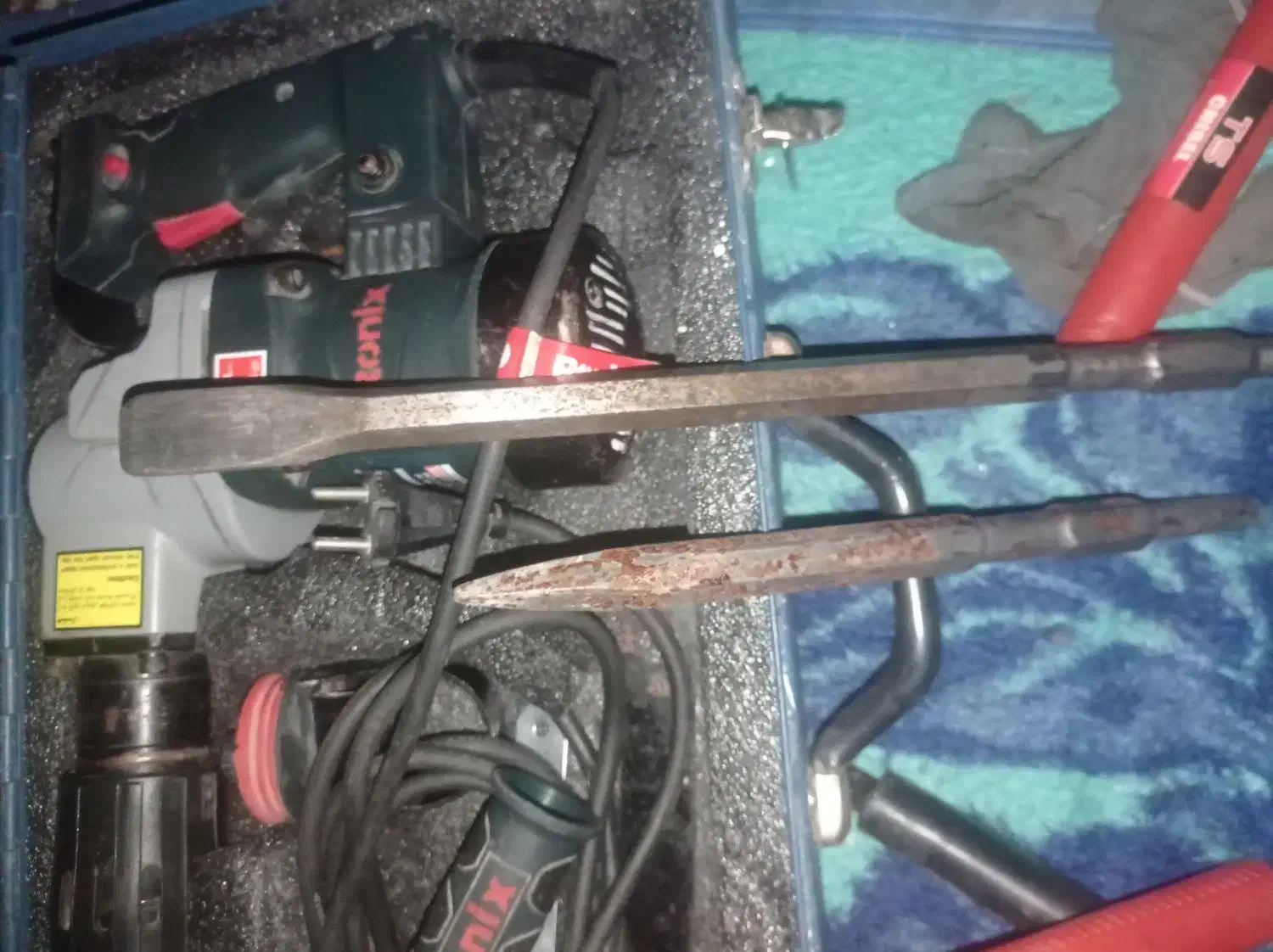 هیلتی.۶کیلونیم رونیکس درحدصفر|ابزارآلات|رشت, چله خانه|دیوار