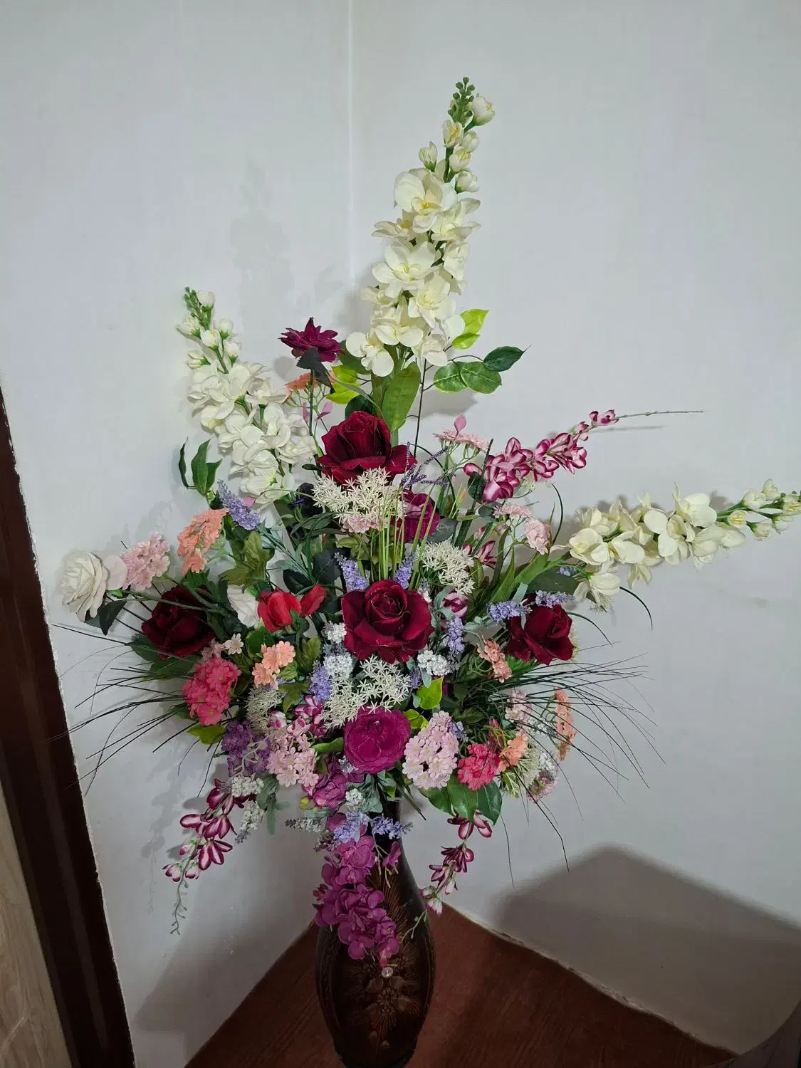 گل کنار سالنی|گل مصنوعی|ارومیه, |دیوار