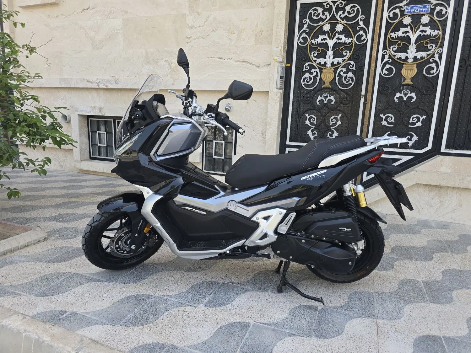 موتورadv 150 برمودا 1402 دایانگ|موتورسیکلت|شیراز, گلدشت معالیآباد|دیوار