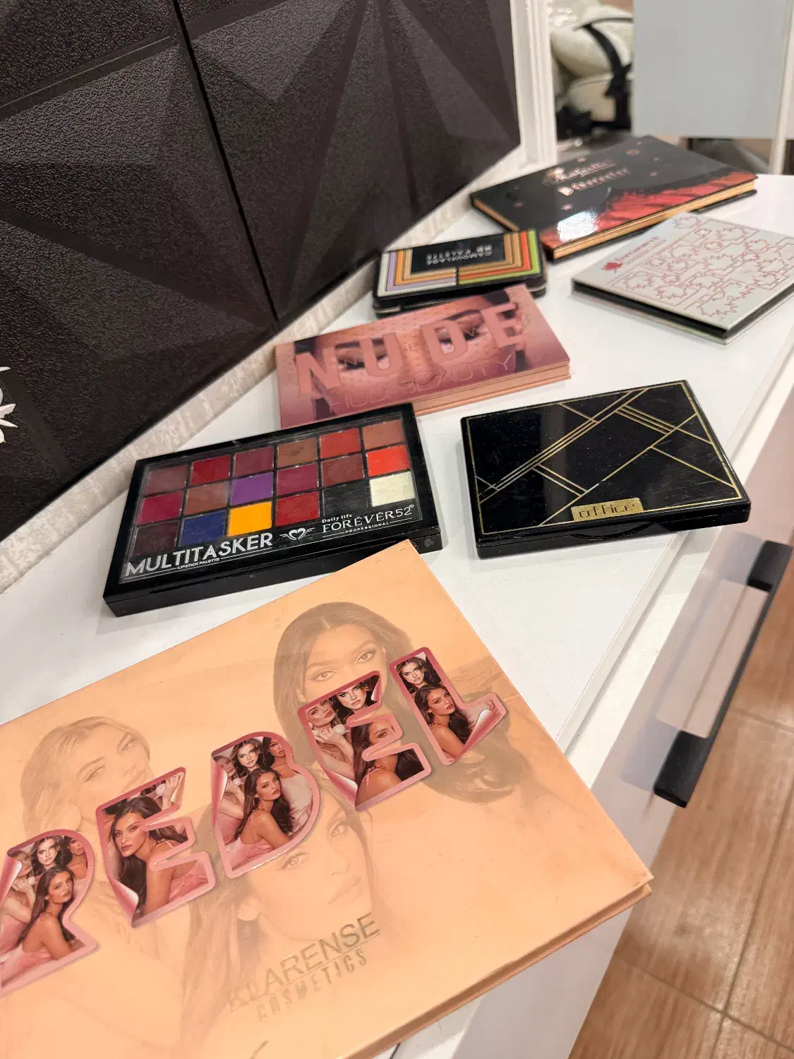 لوازم میکاپ اورجینال|آرایشی، بهداشتی، درمانی|سبزوار, ولیعصر (نجار آباد)|دیوار