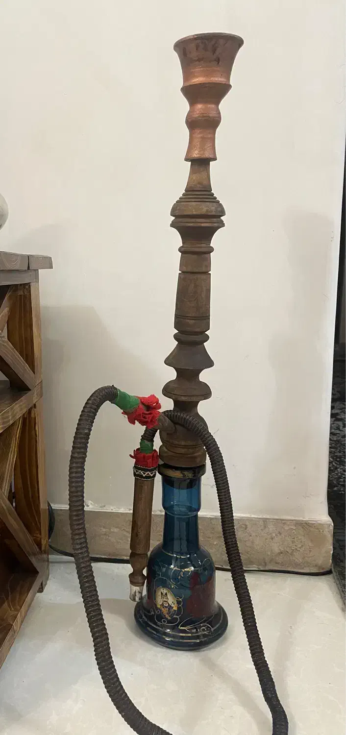 قلیان چوبی پایه بلند|کلکسیون و سرگرمی|رشت, جهاد|دیوار