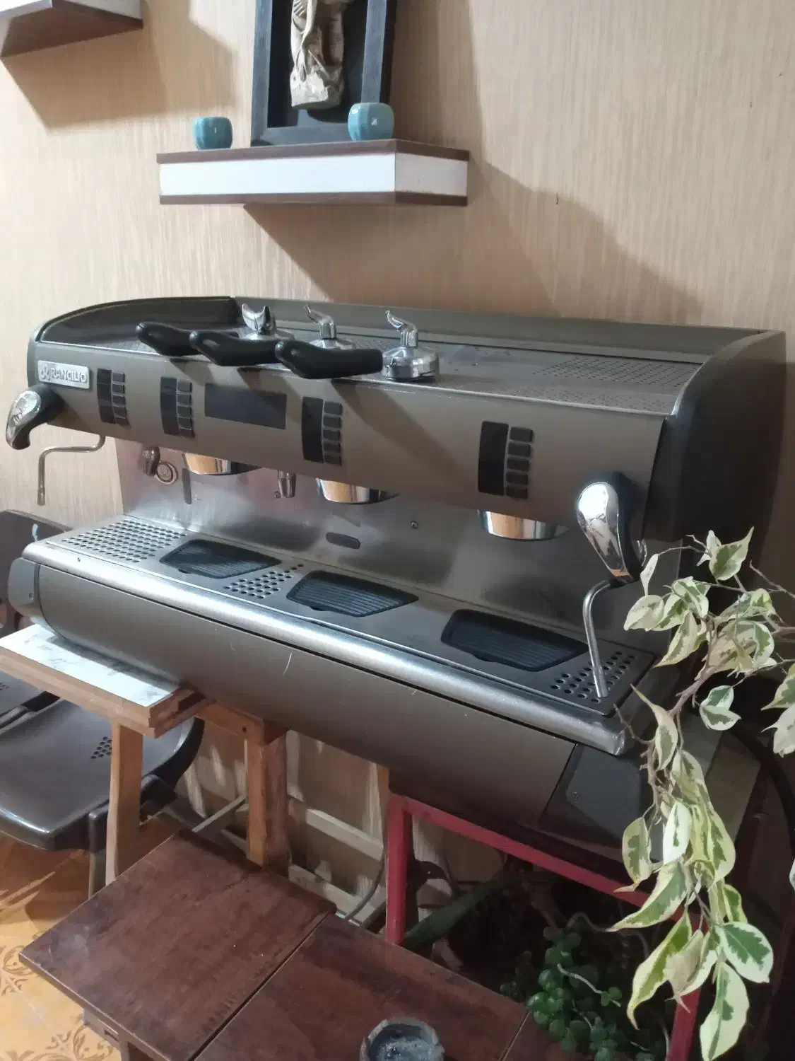 دستگاه قهوه ساز رنچیلیو کلاس ۱۰ اتوماتیک|کافی‌شاپ و رستوران|نورآباد ممسنی, |دیوار