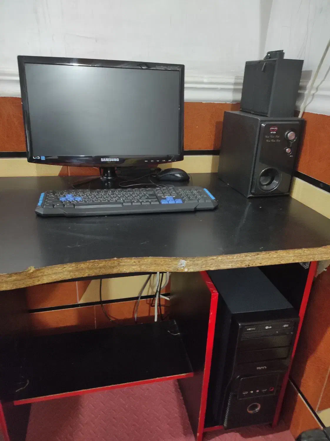 کامپیوتر خوانگی|رایانه رومیزی|شوشتر, |دیوار