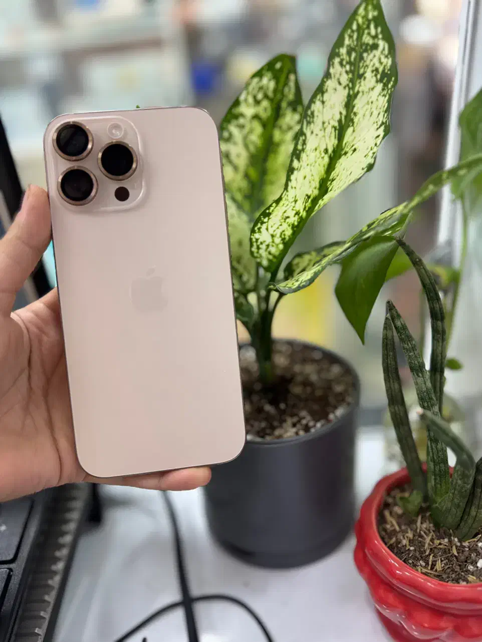 آیفون ۱۶ پرومکس باطری ۱۰۰درصد|موبایل|اهواز, اهواز|دیوار