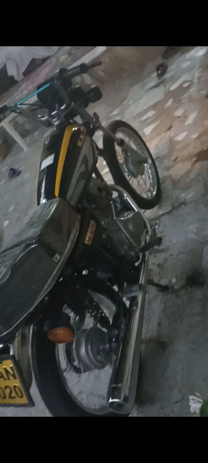 موتور 125ccکویر مدل 93|موتورسیکلت|سمیرم, |دیوار