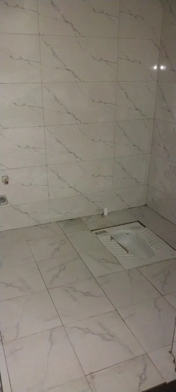 استخدام اکیپ کاشی سرامیک کار و سنگ‌کار با مصالح کش|استخدام معماری، عمران و ساختمانی|قم, مسکن مهر|دیوار