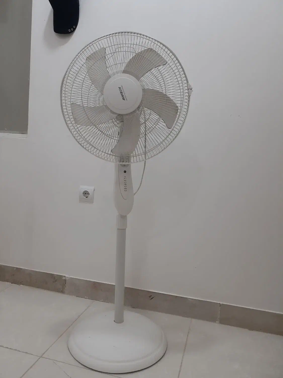 پنکه درحد نو|پنکه و تصفیه‌کنندهٔ هوا|مسجد سلیمان, |دیوار