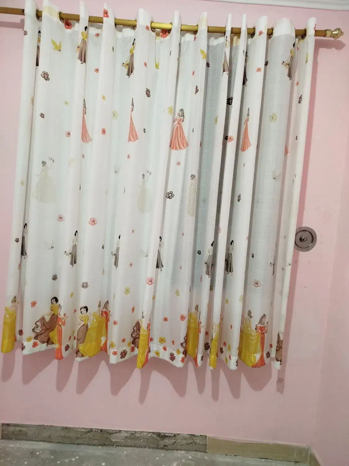 پرده اتاق کودک با استری|پرده، رانر، رومیزی|رشت, گلباغ نماز|دیوار