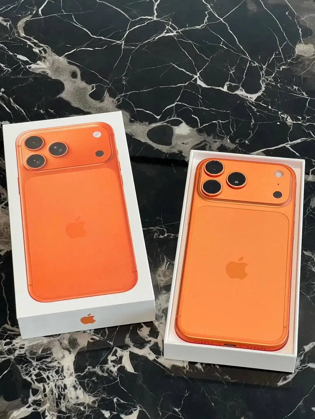 آیفون 16پرومکس(طراحی فوق العاده) زیبای چشم گیر|موبایل|ساری, |دیوار