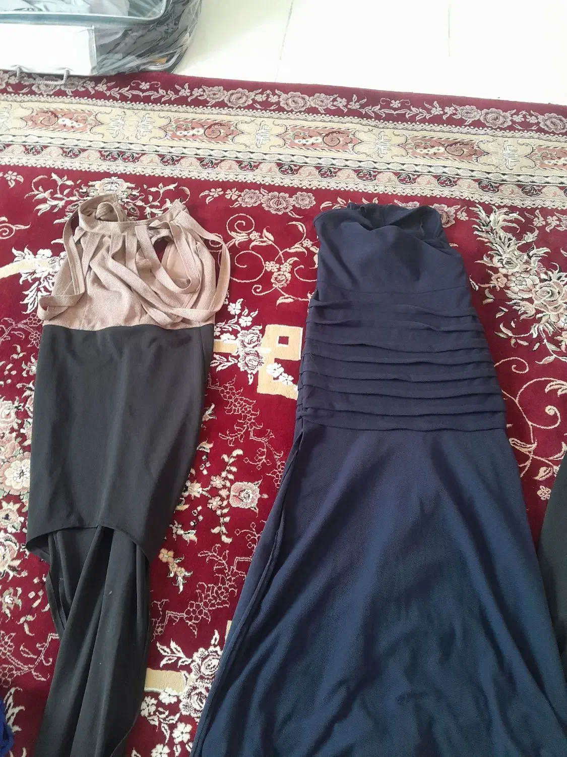 لباس مجلسی|لباس|بومهن, |دیوار