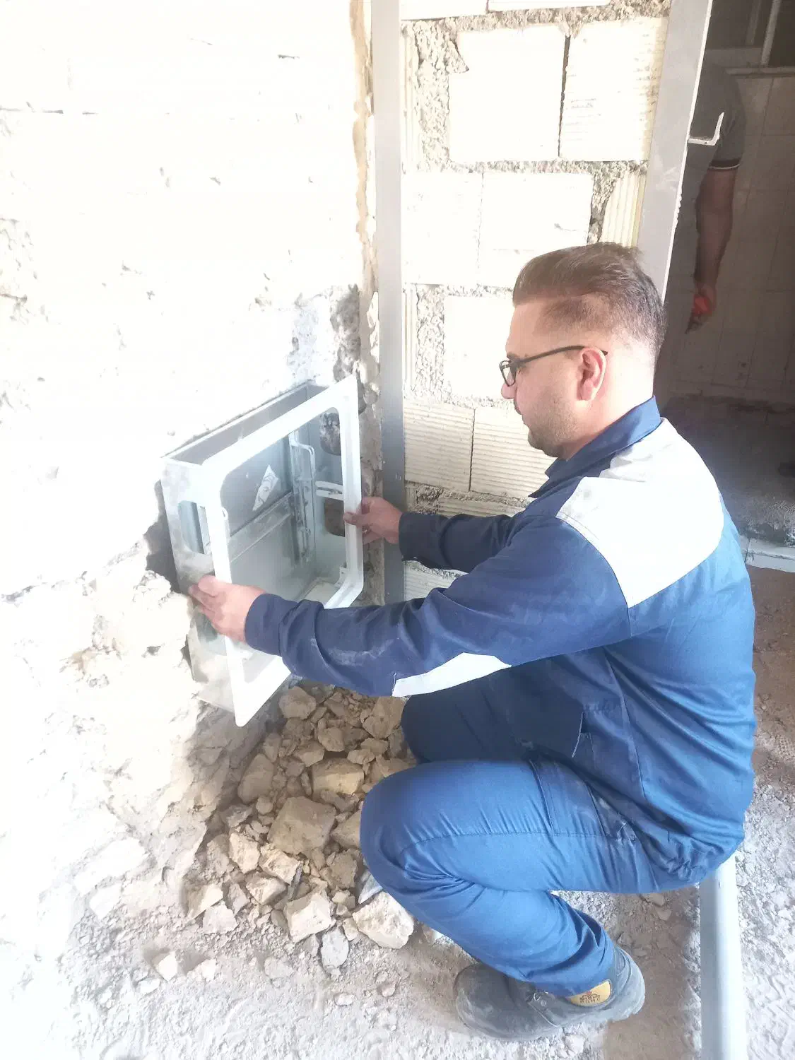 تاسیات ساختمان سرمایش و گرمایش|خدمات پیشه و مهارت|اصفهان, آبشار|دیوار