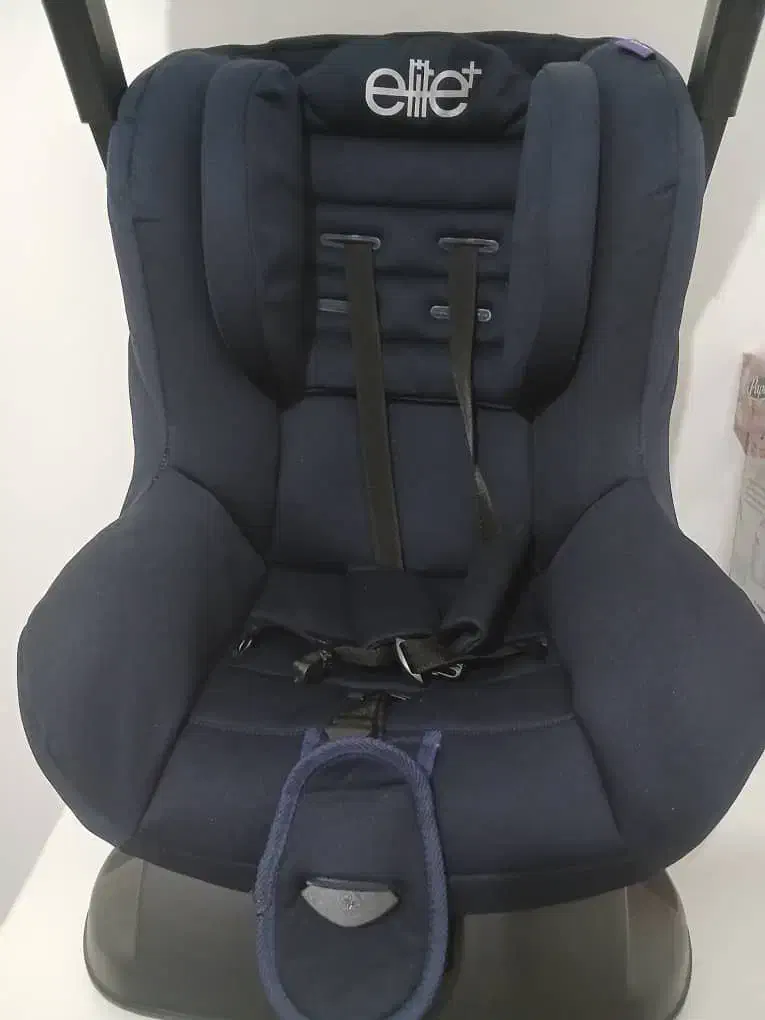 صندلی ماشین کودک|تخت و صندلی بچه|هشتگرد, شهرک المهدی|دیوار