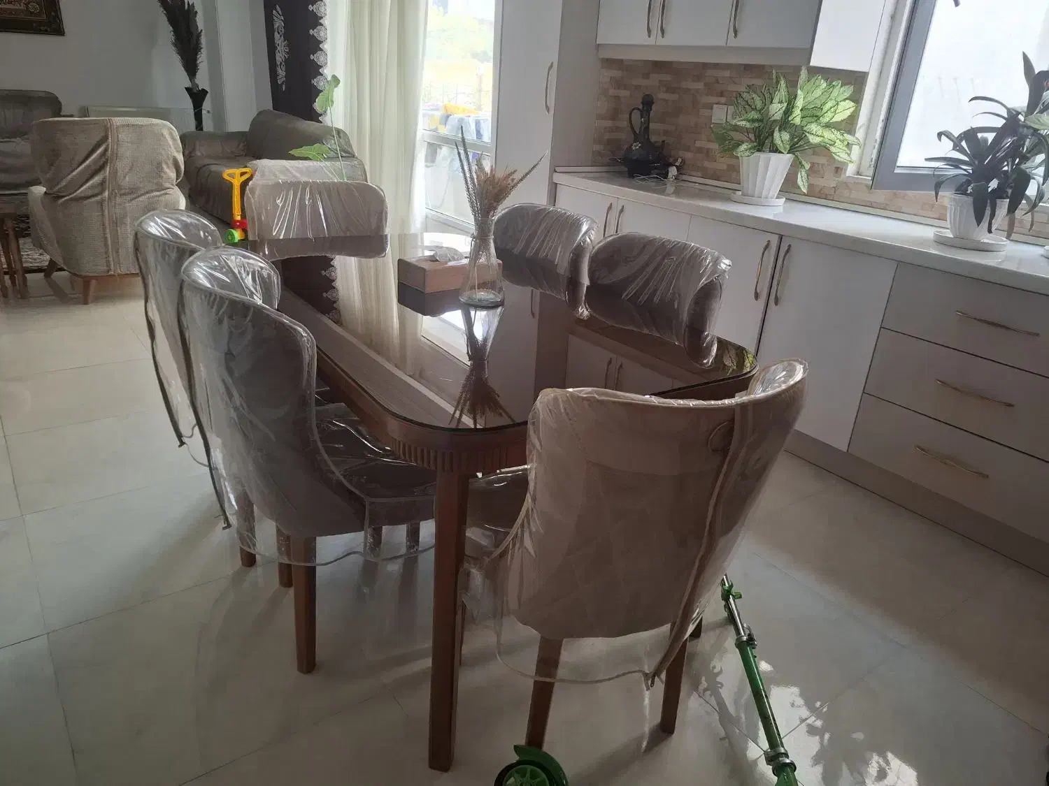 میز ناهارخوری|میز و صندلی غذاخوری|بجنورد, |دیوار