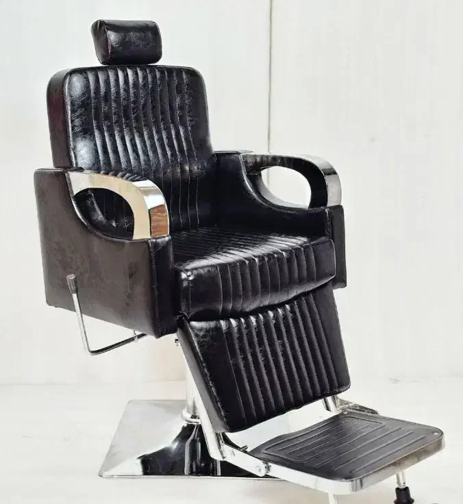 صندلی پدالی   مخصوص سالن|آرایشگاه و سالن‌های زیبایی|زنجان, |دیوار