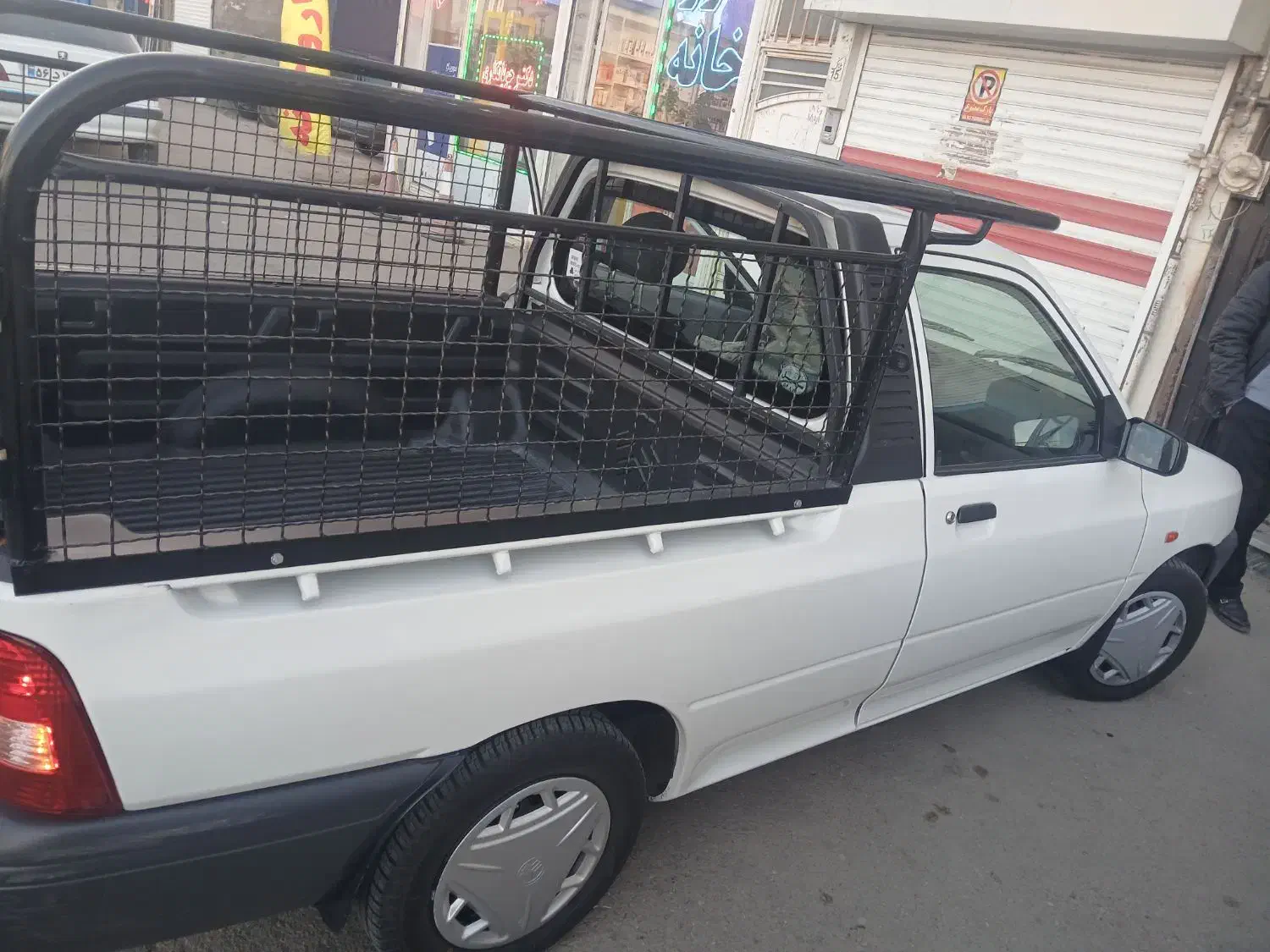 پراید وانت ۱۵۱ کم کارکرد در حد صفر بدون رنگ|خودرو سواری و وانت|اردبیل, |دیوار