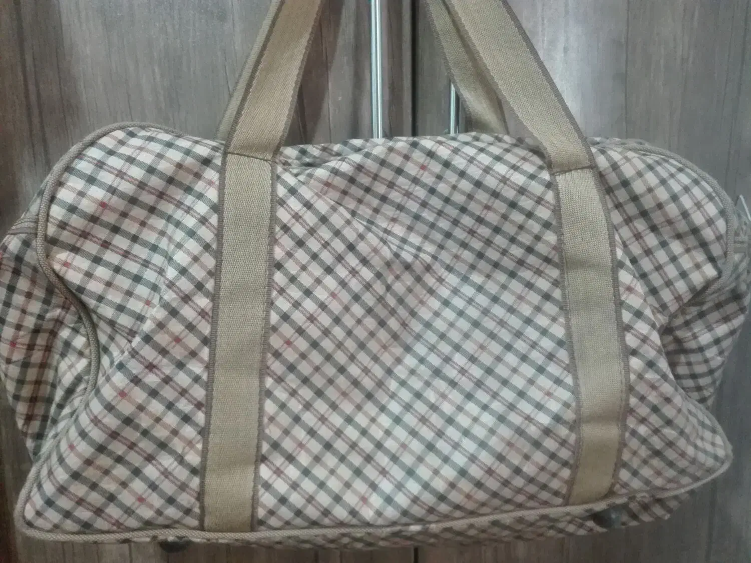 دوعددساک|کیف، کفش، کمربند|کرمان, |دیوار