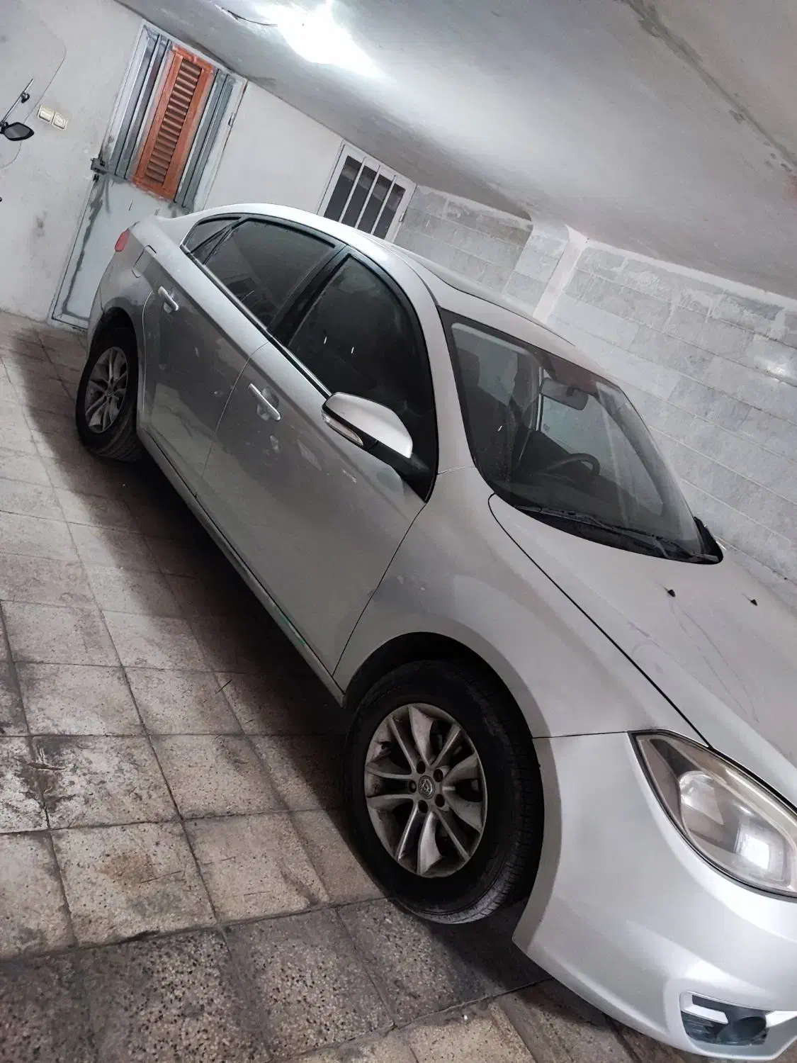 برلیانس h330 اتومات 1500cc|خودرو سواری و وانت|تهران, خلیج فارس|دیوار