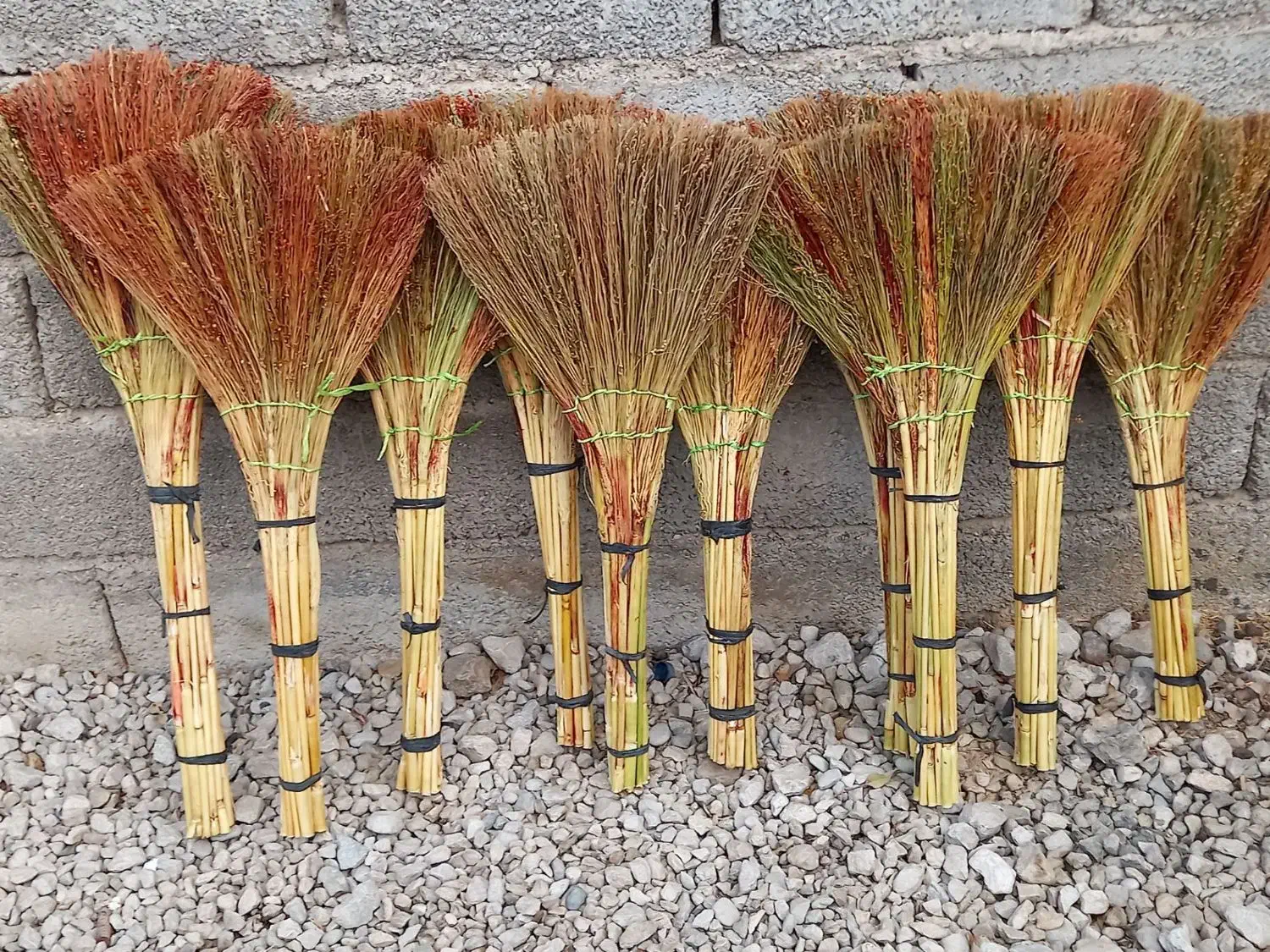 جارو|لوازم نظافت|سوری, |دیوار