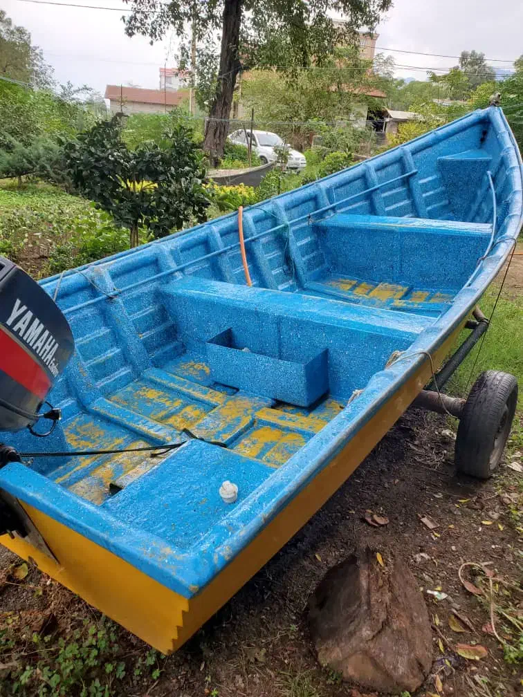 قایق موتوری|قایق و سایر وسایل نقلیه|چابکسر, |دیوار