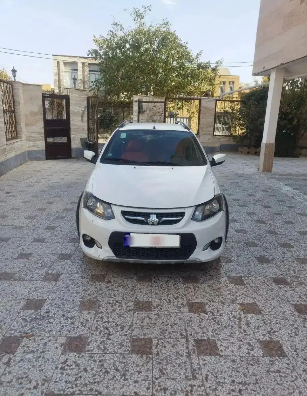 کوییک ساده بی رنگ مدل ۴۰۲ اقساط آسان|خودرو سواری و وانت|تهران, باغ فیض|دیوار