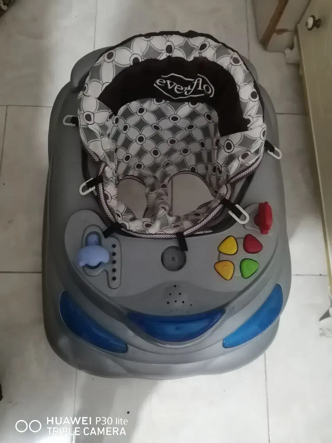 روروئک|کالسکه و لوازم جانبی|ری, فیروزآباد|دیوار