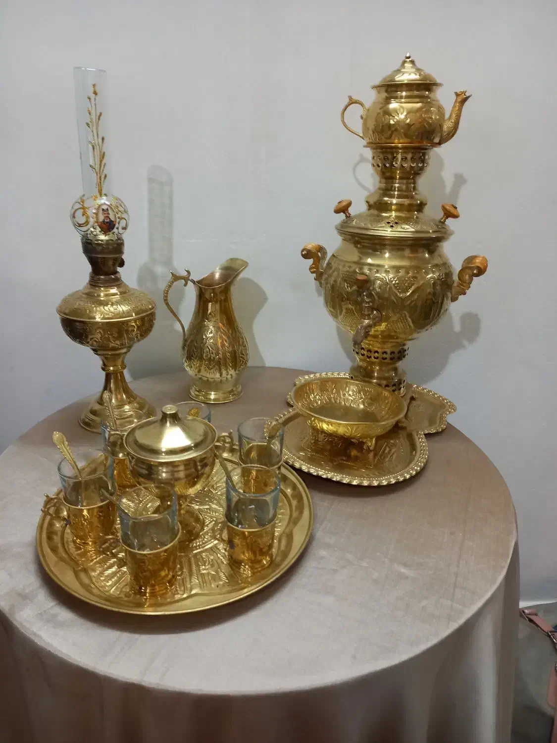 سرویس سماور برنج|کلکسیون اشیاء عتیقه|بروجرد, |دیوار