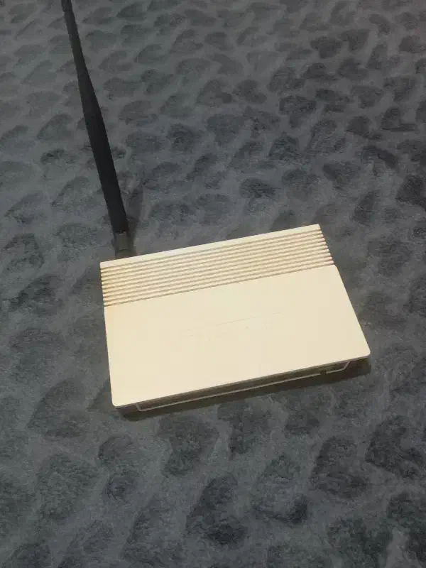 مودم تیپیلینگ چهار پورت آنتن دار کم کارکرد|مودم و تجهیزات شبکه|تهران, نعمتآباد|دیوار