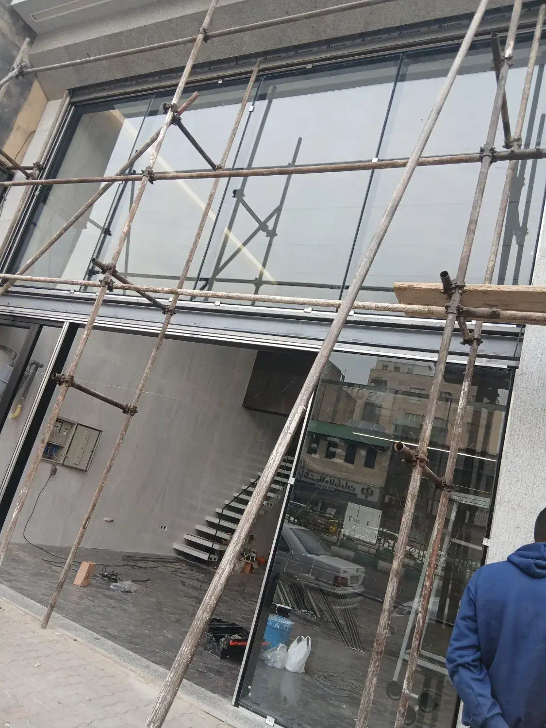 حمل و جابه جایی انواع شیشه و سنگ|خدمات حمل و نقل|تهران, دبستان|دیوار