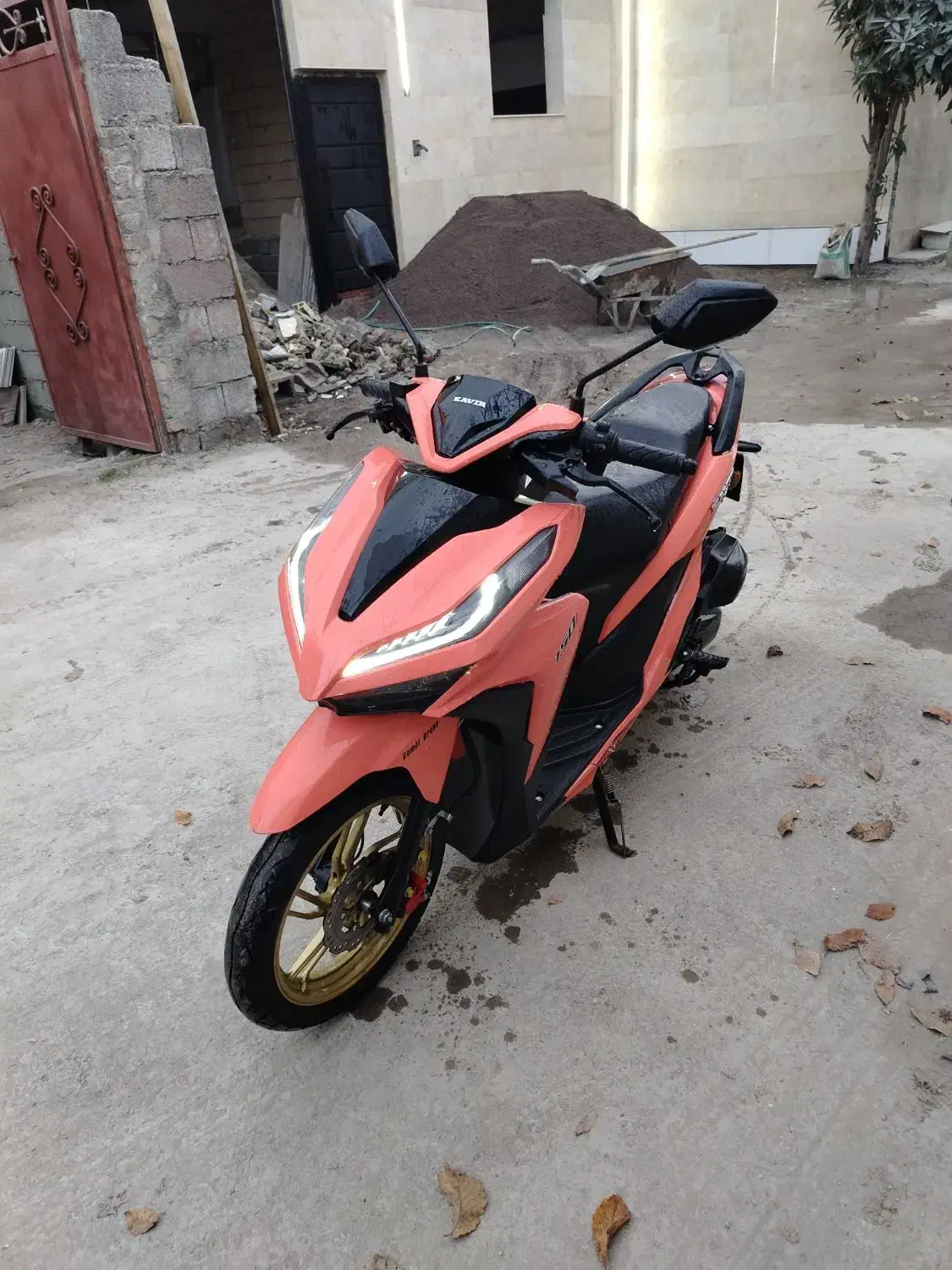 کلیک 150 مدل 1401|موتورسیکلت|رشت, کوی امام رضا|دیوار