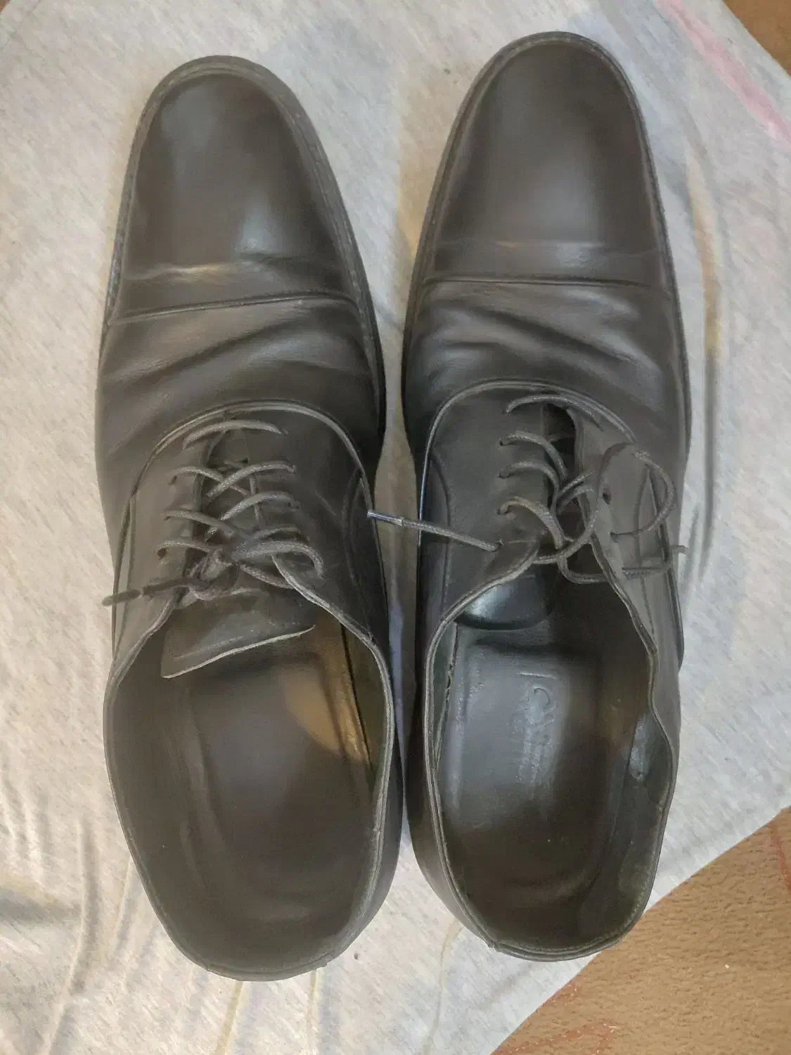 کفش|کیف، کفش، کمربند|بروجرد, |دیوار