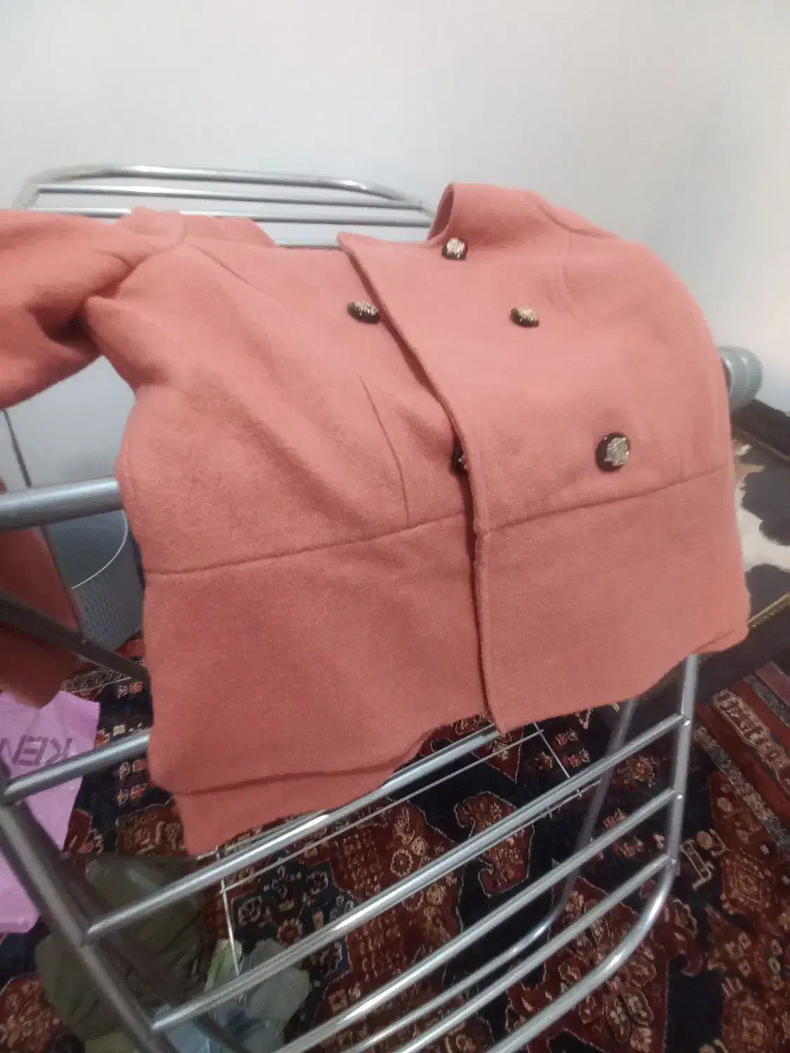 لباس متنوع|لباس|قزوین, |دیوار