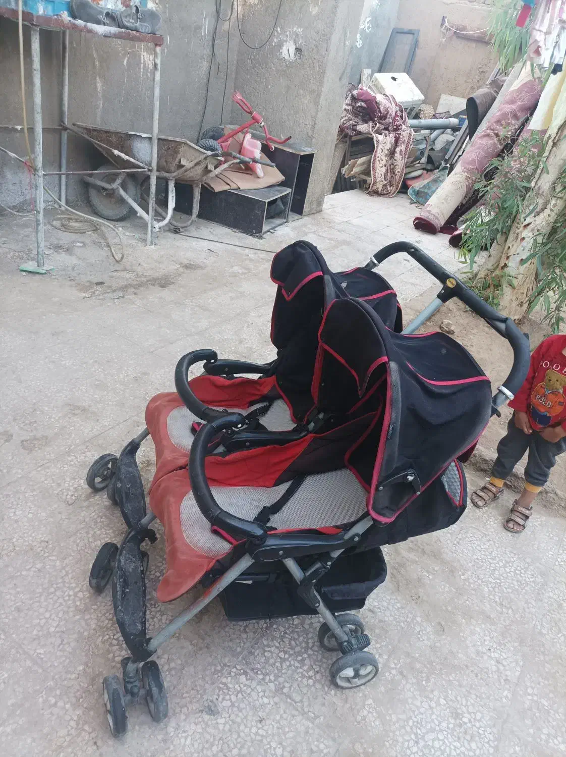 کالسکه دوقلو مبارک آباد|کالسکه و لوازم جانبی|قم, تعویض پلاک|دیوار