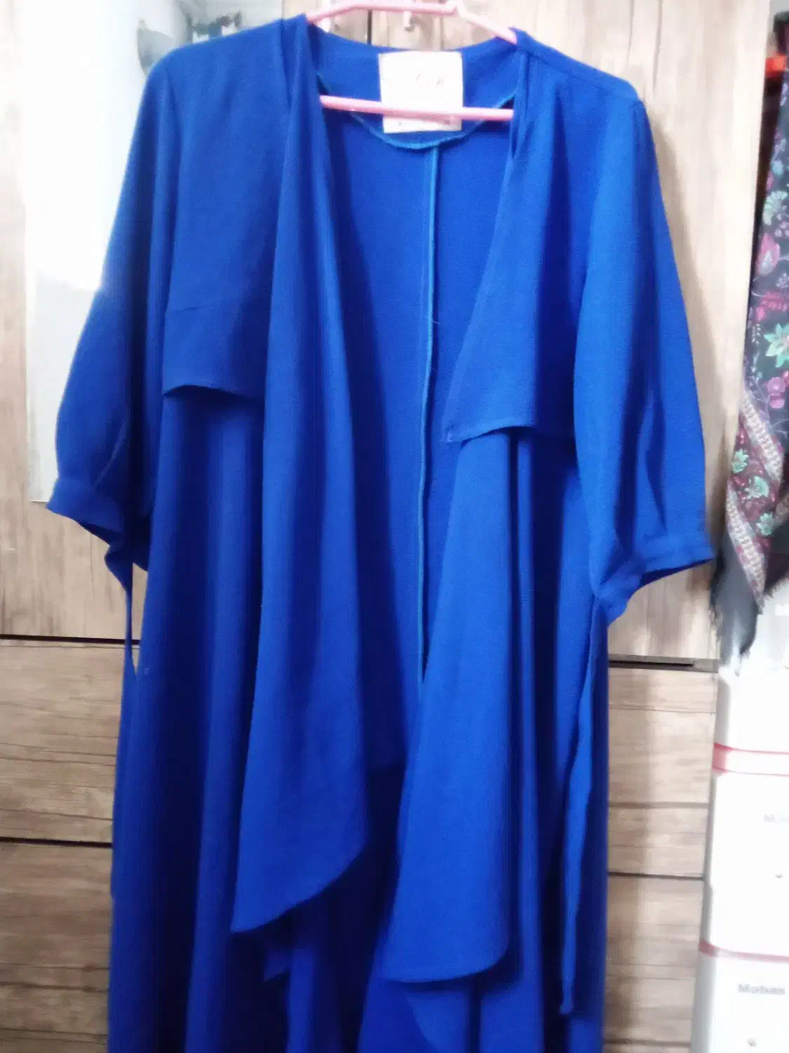 مانتووپالتو|لباس|سقز, |دیوار