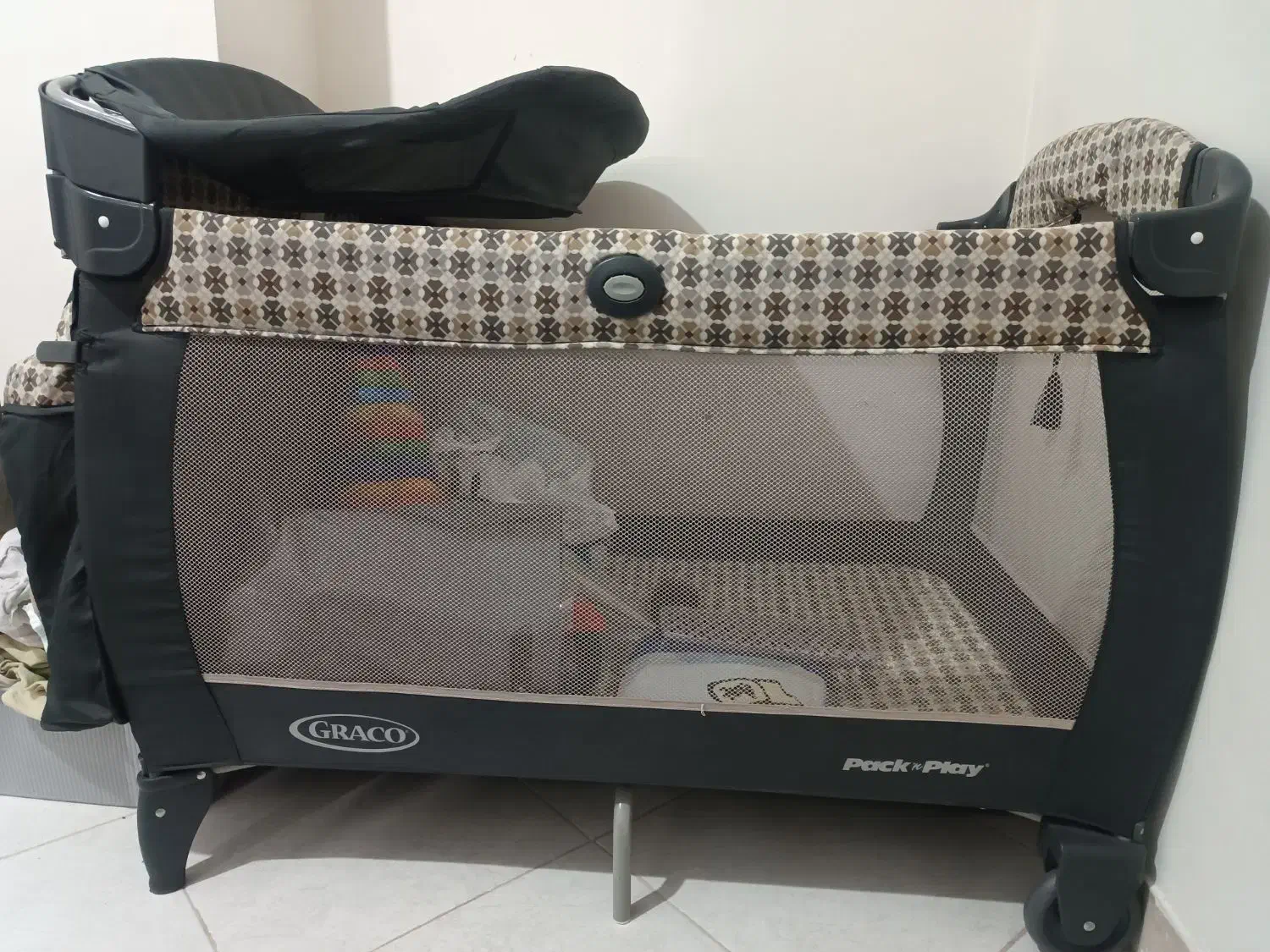 پارک و تخت و گهواره نوزادی هردو تاشو|اسباب و اثاث بچه|شهریار, شهرک اداری تندگویان|دیوار