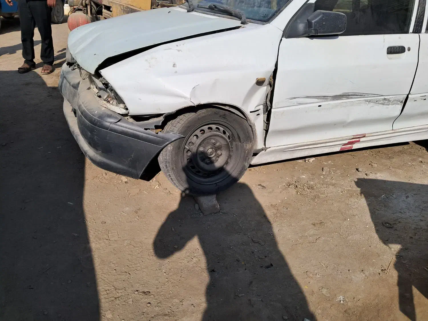 پراید۸۳ تصادفی|خودرو سواری و وانت|فلاورجان, |دیوار