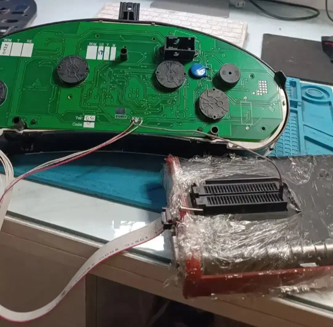 کیلومتر سازی|خدمات موتور و ماشین|تهران, خاک سفید|دیوار