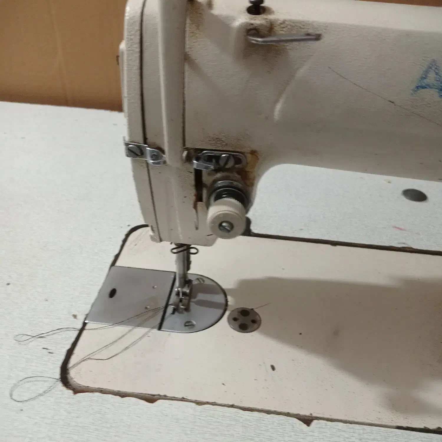 چرخ خیاطی صنعتی و راست دوز|چرخ خیاطی و ریسندگی|رفسنجان, |دیوار