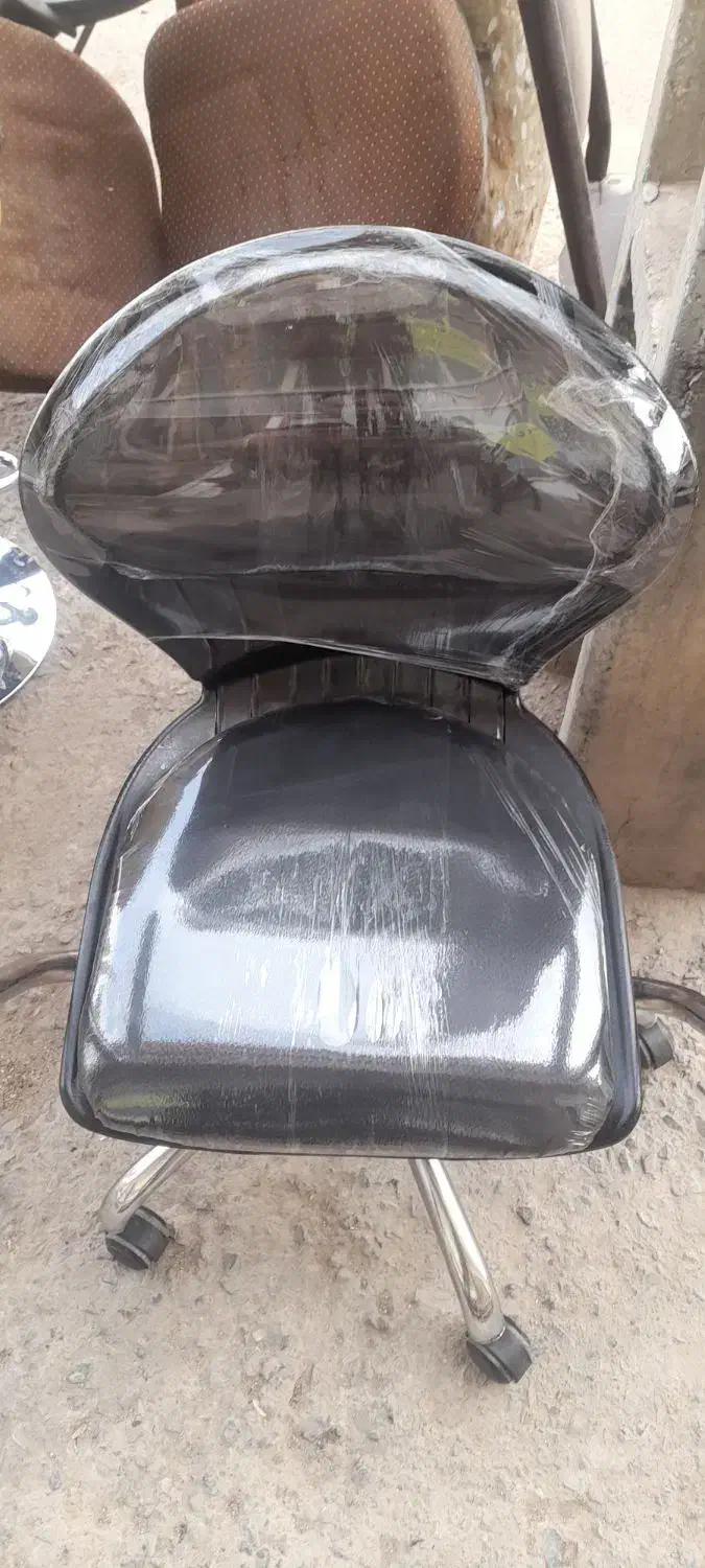 صندلی|صندلی و نیمکت|قم, یزدانشهر|دیوار